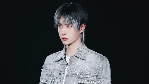 王一博关系爆料最新图片,独家揭秘幕后真相,最新图片曝光引热议 第1张 王一博关系爆料最新图片,独家揭秘幕后真相,最新图片曝光引热议 第1张